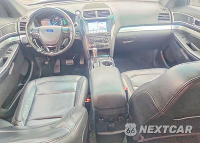 Zdjęcie 8 z 12 samochodu: 2017 FORD EXPLORER XLT VIN:1FM5K8D80HGB37016 - miniatura