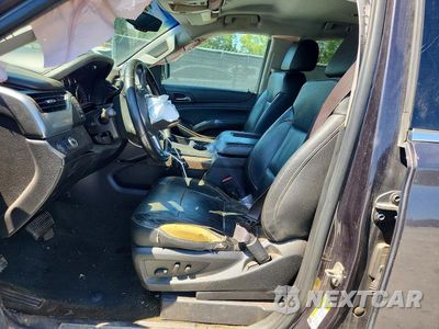 Zdjęcie 7 z 13 samochodu: 2015 CHEVROLET SUBURBAN C1500 LT VIN:1GNSCJKC9FR180880 - miniatura