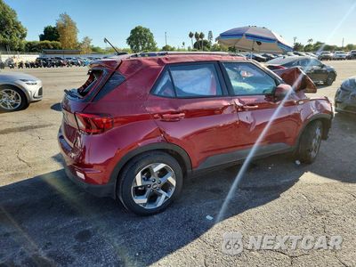Trzecie zdjęcie samochodu z tyłu: 2024 HYUNDAI VENUE SEL VIN:KMHRC8A35RU329624 - miniatura