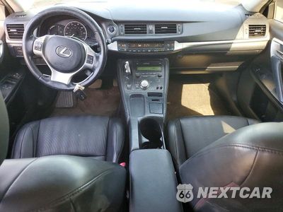 Zdjęcie 8 z 12 samochodu: 2011 LEXUS CT 200 VIN:JTHKD5BH3B2038888 - miniatura