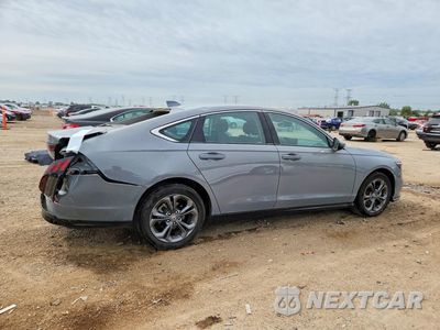 Trzecie zdjęcie samochodu z tyłu: 2024 HONDA ACCORD HYBRID EXL VIN:1HGCY2F64RA070624 - miniatura