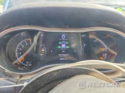 Zdjęcie 9 z 14 samochodu: 2015 JEEP GRAND CHEROKEE LIMITED VIN:1C4RJFBG8FC940281 - miniatura