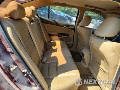Zdjęcie 10 z 13 samochodu: 2010 HONDA ACCORD EXL VIN:1HGCP2F8XAA138787 - miniatura