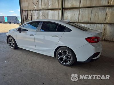 Drugie zdjęcie samochodu z przodu: 2019 CHEVROLET CRUZE LT VIN:1G1BE5SM2K7138472 - miniatura