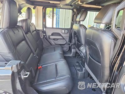 Zdjęcie 10 z 12 samochodu: 2021 JEEP WRANGLER UNLIMITED SAHARA VIN:1C4HJXEGXMW736994 - miniatura