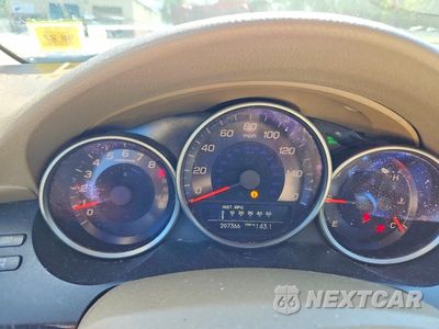 Zdjęcie 9 z 12 samochodu: 2006 ACURA RL VIN:JH4KB16546C001170 - miniatura