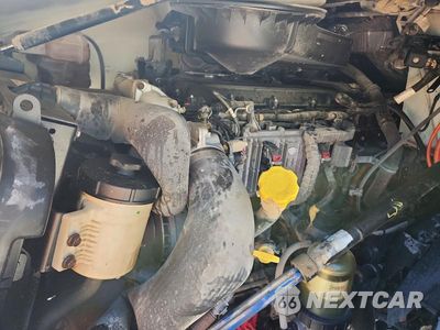 Zdjęcie 11 z 14 samochodu: 2019 INTERNATIONAL LT625 SEMI TRUCK VIN:3HSDZTZR6KN225664 - miniatura