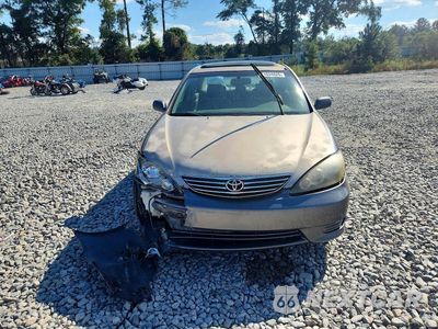 Piąte zdjęcie samochodu w środku: 2006 TOYOTA CAMRY LE VIN:JTDBE32K163064923 - miniatura