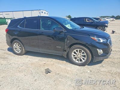 Czwarte zdjęcie samochodu z boku: 2020 CHEVROLET EQUINOX LT VIN:2GNAXKEV8L6137447 - miniatura