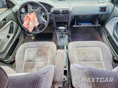 Zdjęcie 8 z 12 samochodu: 1992 HONDA ACCORD EX VIN:1HGCB9875NA010264 - miniatura