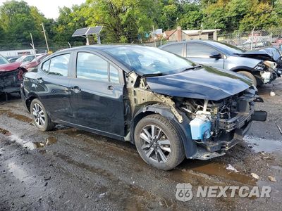 Czwarte zdjęcie samochodu z boku: 2021 NISSAN VERSA SV VIN:3N1CN8EV4ML827612 - miniatura
