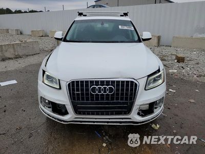 Piąte zdjęcie samochodu w środku: 2017 AUDI Q5 PREMIUM VIN:WA1C2AFP5HA063709 - miniatura