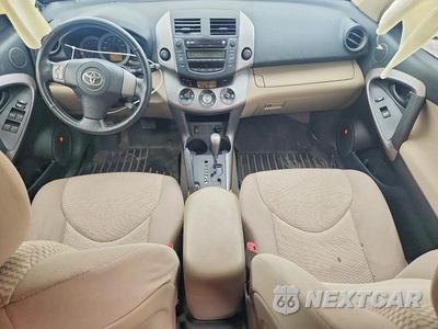 Zdjęcie 8 z 12 samochodu: 2006 TOYOTA RAV4 LIMITED VIN:JTMBK31V565011585 - miniatura