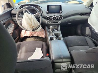 Zdjęcie 8 z 12 samochodu: 2025 NISSAN SENTRA SV VIN:3N1AB8CV8SY279200 - miniatura
