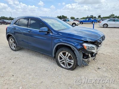 Czwarte zdjęcie samochodu z boku: 2020 MERCEDES-BENZ GLA 250 VIN:WDCTG4EBXLJ666155 - miniatura