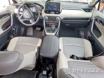 Zdjęcie 8 z 13 samochodu: 2019 TOYOTA RAV4 XLE PREMIUM VIN:2T3C1RFV2KC011132 - miniatura