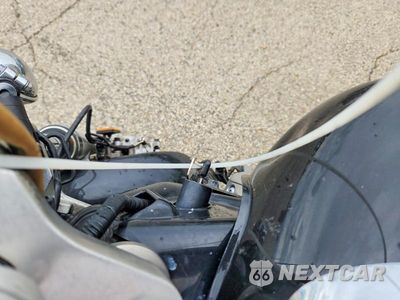 Zdjęcie 8 z 9 samochodu: 2004 YAMAHA XVS1100 A VIN:JYAVP11Y44A006861 - miniatura