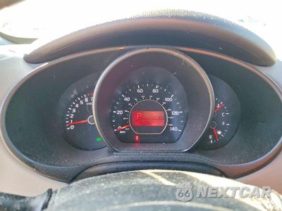 Zdjęcie 9 z 13 samochodu: 2016 KIA SOUL BASE VIN:KNDJN2A27G7353032 - miniatura