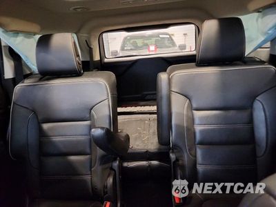Zdjęcie 10 z 13 samochodu: 2019 GMC ACADIA DENALI VIN:1GKKNXLS8KZ157620 - miniatura
