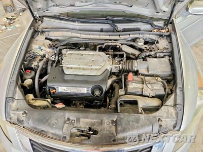Zdjęcie 11 z 12 samochodu: 2008 HONDA ACCORD EXL VIN:1HGCP368X8A015037 - miniatura