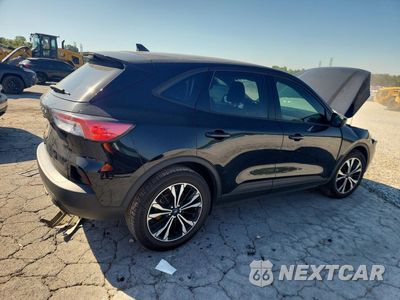 Trzecie zdjęcie samochodu z tyłu: 2021 FORD ESCAPE SE VIN:1FMCU0G69MUA03971 - miniatura