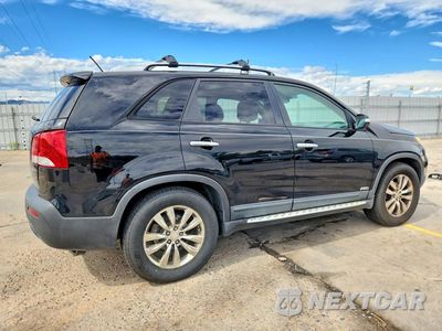 Trzecie zdjęcie samochodu z tyłu: 2011 KIA SORENTO EX VIN:5XYKUDA22BG180065 - miniatura