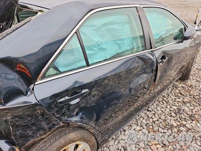 Zdjęcie 10 z 12 samochodu: 2013 TOYOTA CAMRY HYBRID XLE VIN:4T1BD1FK3DU076396 - miniatura