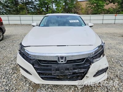 Piąte zdjęcie samochodu w środku: 2018 HONDA ACCORD EX VIN:1HGCV1F42JA106400 - miniatura