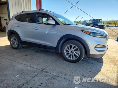 Czwarte zdjęcie samochodu z boku: 2016 HYUNDAI TUCSON SE VIN:KM8J3CA41GU130883 - miniatura
