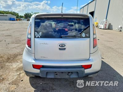 Zdjęcie 6 z 12 samochodu: 2010 KIA SOUL + VIN:KNDJT2A29A7703001 - miniatura