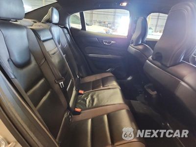 Zdjęcie 10 z 12 samochodu: 2019 VOLVO S60 T5 R-DESIGN VIN:7JR102FM1KG006265 - miniatura