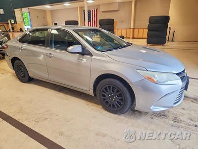 Czwarte zdjęcie samochodu z boku: 2016 TOYOTA CAMRY LE VIN:4T4BF1FK3GR535883 - miniatura