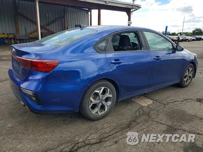 Trzecie zdjęcie samochodu z tyłu: 2020 KIA FORTE LXS VIN:3KPF24AD6LE192839 - miniatura