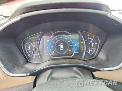 Zdjęcie 9 z 13 samochodu: 2020 HYUNDAI SANTA FE SEL VIN:5NMS33AD7LH211834 - miniatura