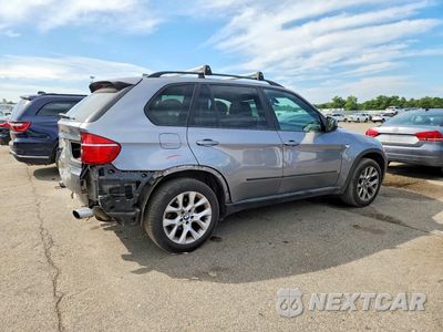 Trzecie zdjęcie samochodu z tyłu: 2011 BMW X5 XDRIVE35I VIN:5UXZV4C55BL742353 - miniatura