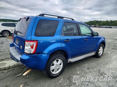 Trzecie zdjęcie samochodu z tyłu: 2011 FORD ESCAPE XLT VIN:1FMCU0D7XBKA93489 - miniatura
