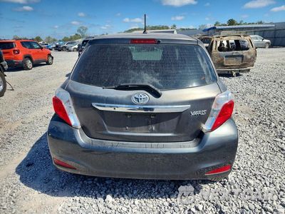 Zdjęcie 6 z 12 samochodu: 2012 TOYOTA YARIS 3-DOOR L VIN:JTDJTUD32CD506269 - miniatura