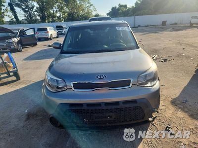 Piąte zdjęcie samochodu w środku: 2014 KIA SOUL BASE VIN:KNDJN2A28E7098484 - miniatura