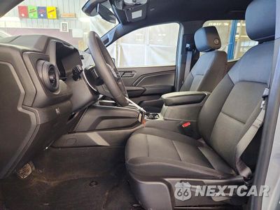 Zdjęcie 7 z 13 samochodu: 2025 CHEVROLET COLORADO VIN:1GCPSBEK4S1134098 - miniatura