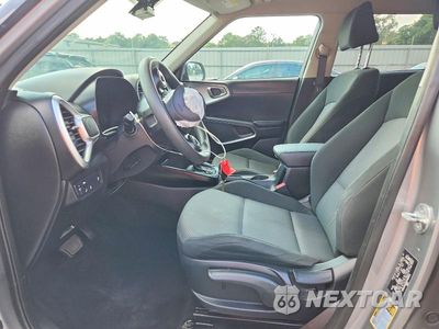 Zdjęcie 7 z 13 samochodu: 2022 KIA SOUL LX VIN:KNDJ23AU3N7826521 - miniatura