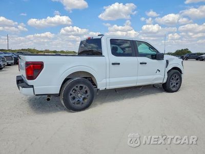 Trzecie zdjęcie samochodu z tyłu: 2026 FORD F150 STX VIN:1FTEW2KP2TFB16540 - miniatura
