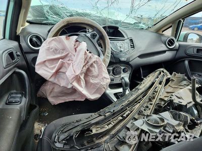 Zdjęcie 8 z 12 samochodu: 2017 FORD FIESTA SE VIN:3FADP4BJ1HM155696 - miniatura