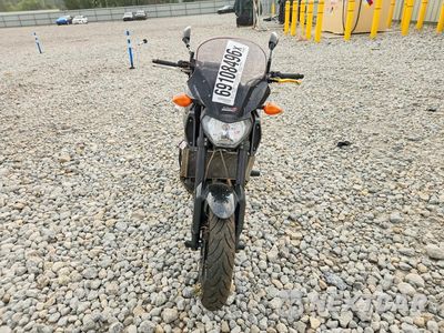 Drugie zdjęcie samochodu z przodu: 2016 YAMAHA FZ09 VIN:JYARN33E5GA009861 - miniatura