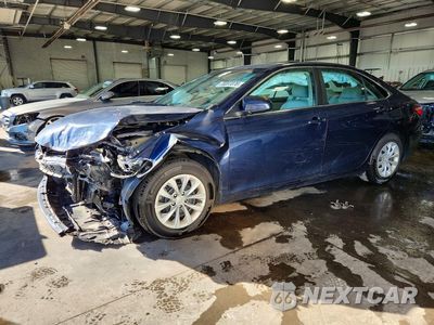 2015 TOYOTA CAMRY LE 4T4BF1FK6FR468887 - główne zdjęcie licytacji z USA - miniatura