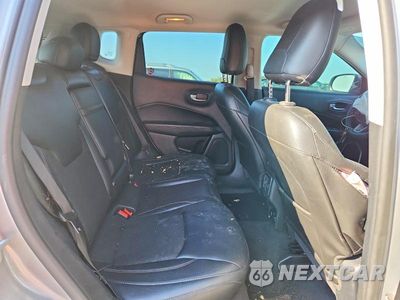 Zdjęcie 11 z 14 samochodu: 2018 JEEP COMPASS LATITUDE VIN:3C4NJCBB8JT411105 - miniatura