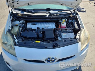 Zdjęcie 11 z 12 samochodu: 2010 TOYOTA PRIUS II VIN:JTDKN3DUXA1152937 - miniatura