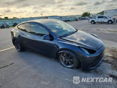 Czwarte zdjęcie samochodu z boku: 2025 TESLA MODEL Y VIN:7SAYGDEDXSF227236 - miniatura