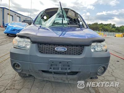 Piąte zdjęcie samochodu w środku: 2005 FORD ESCAPE HEV VIN:1FMCU96H15KB69664 - miniatura