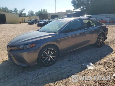 2021 TOYOTA CAMRY SE 4T1G11AK5MU453882 - główne zdjęcie licytacji z USA - miniatura