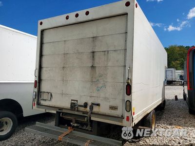 Trzecie zdjęcie samochodu z tyłu: 2016 FORD E350 BOX TRUCK VIN:1FDWE3FL7GDC02458 - miniatura